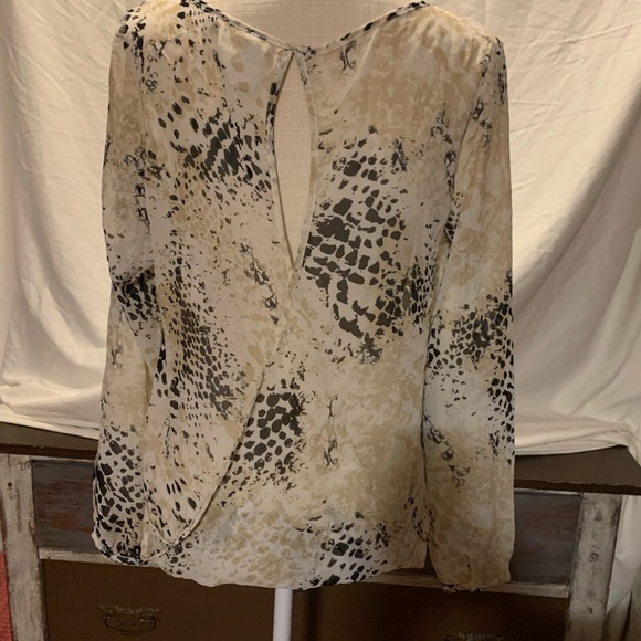 Pout Cream and Black Patterned Blouse - Picture 2 of 6